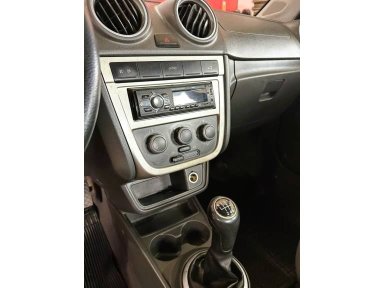 VOLKSWAGEN - VOYAGE - 2012/2012 - Cinza - R$ 36.900,00