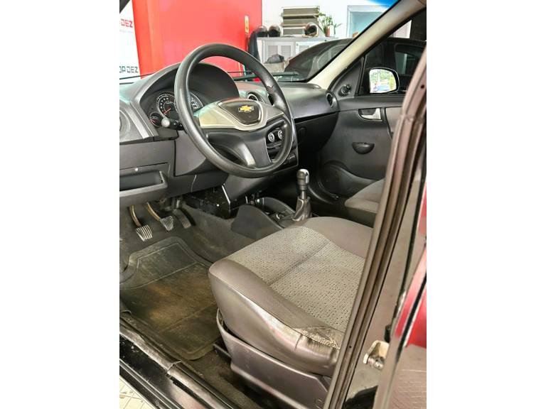 CHEVROLET - CELTA - 2013/2013 - Preta - R$ 35.900,00