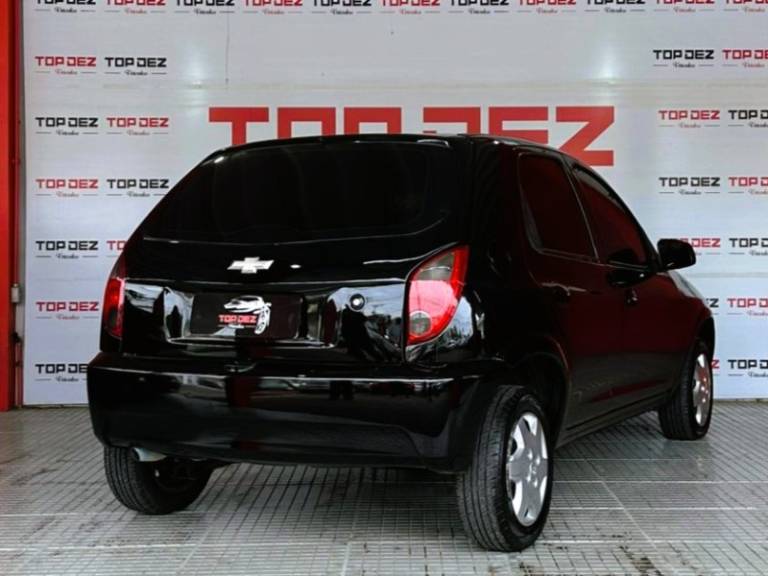 CHEVROLET - CELTA - 2013/2013 - Preta - R$ 35.900,00