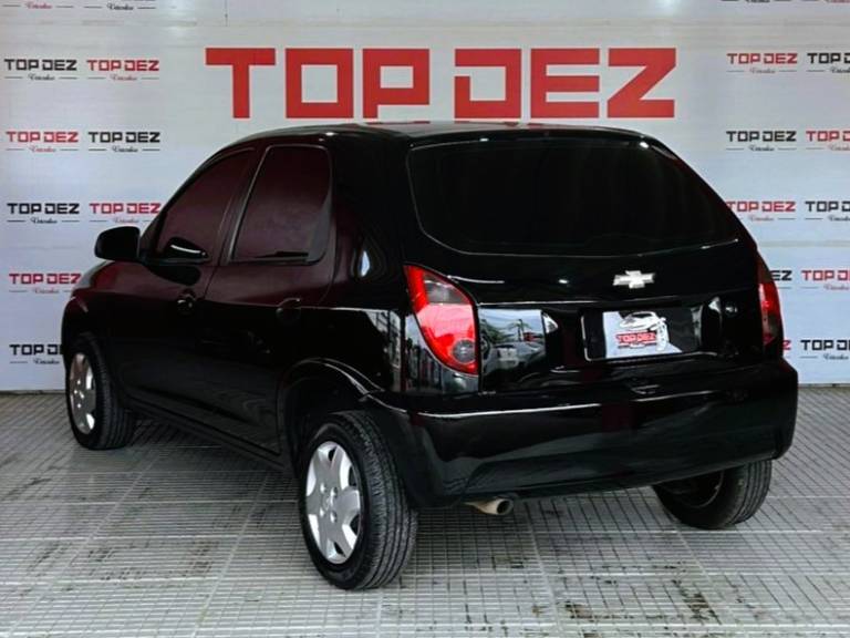 CHEVROLET - CELTA - 2013/2013 - Preta - R$ 35.900,00