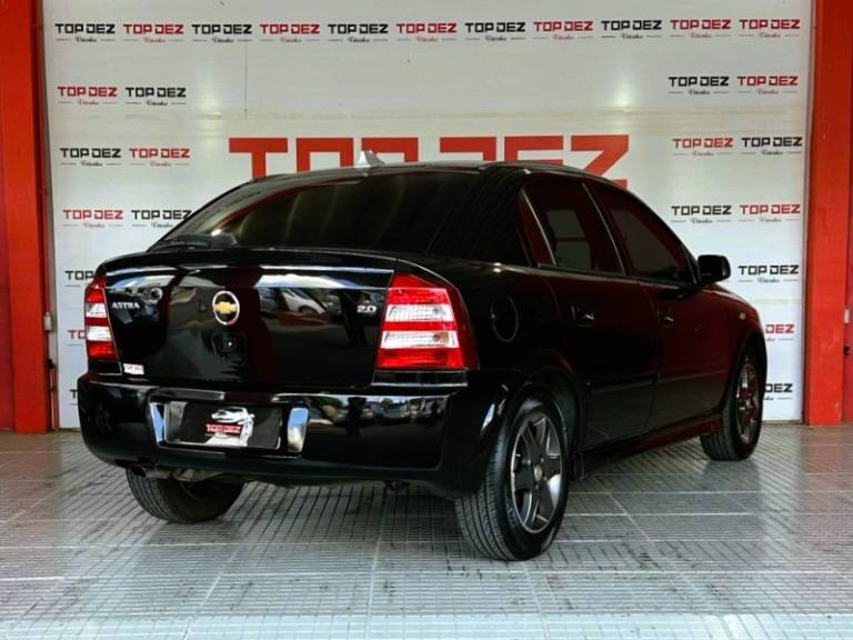 CHEVROLET - ASTRA - 2011/2011 - Preta - R$ 39.900,00