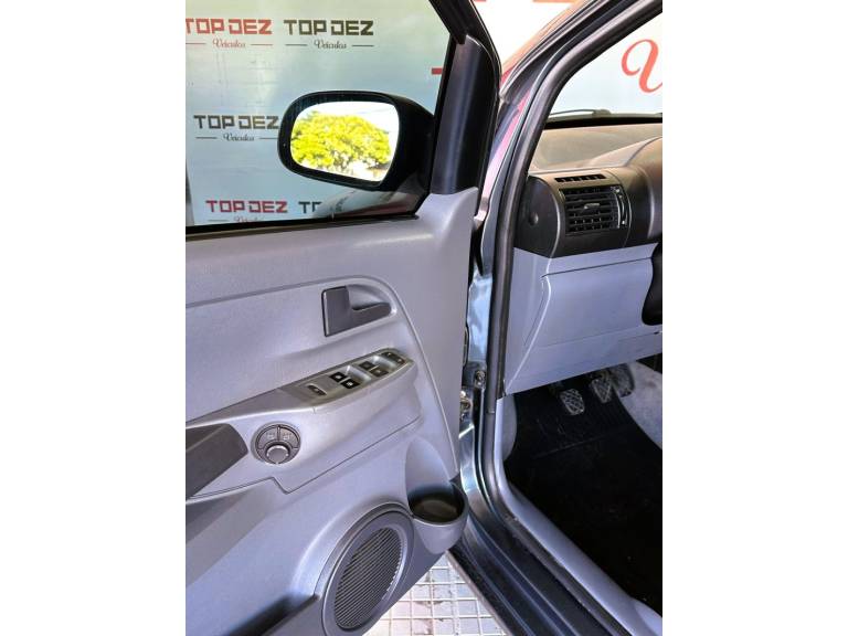 VOLKSWAGEN - SPACEFOX - 2008/2008 - Cinza - R$ 33.900,00
